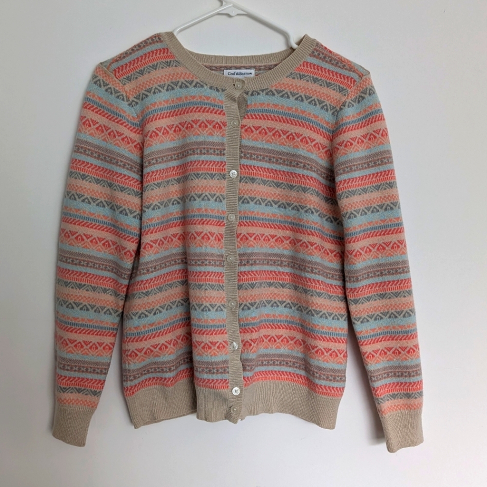 Geometric cardigan sweater